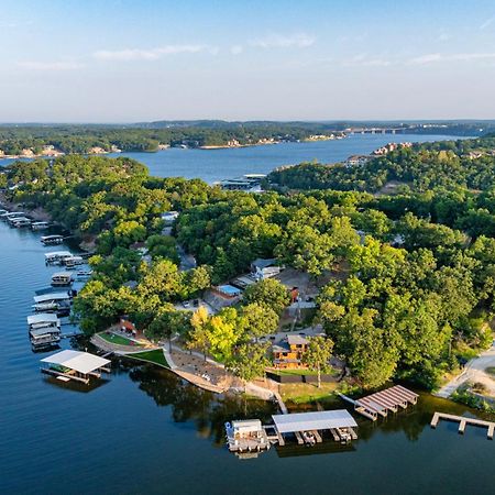 Sunset Beach Resort Osage Beach Exterior photo