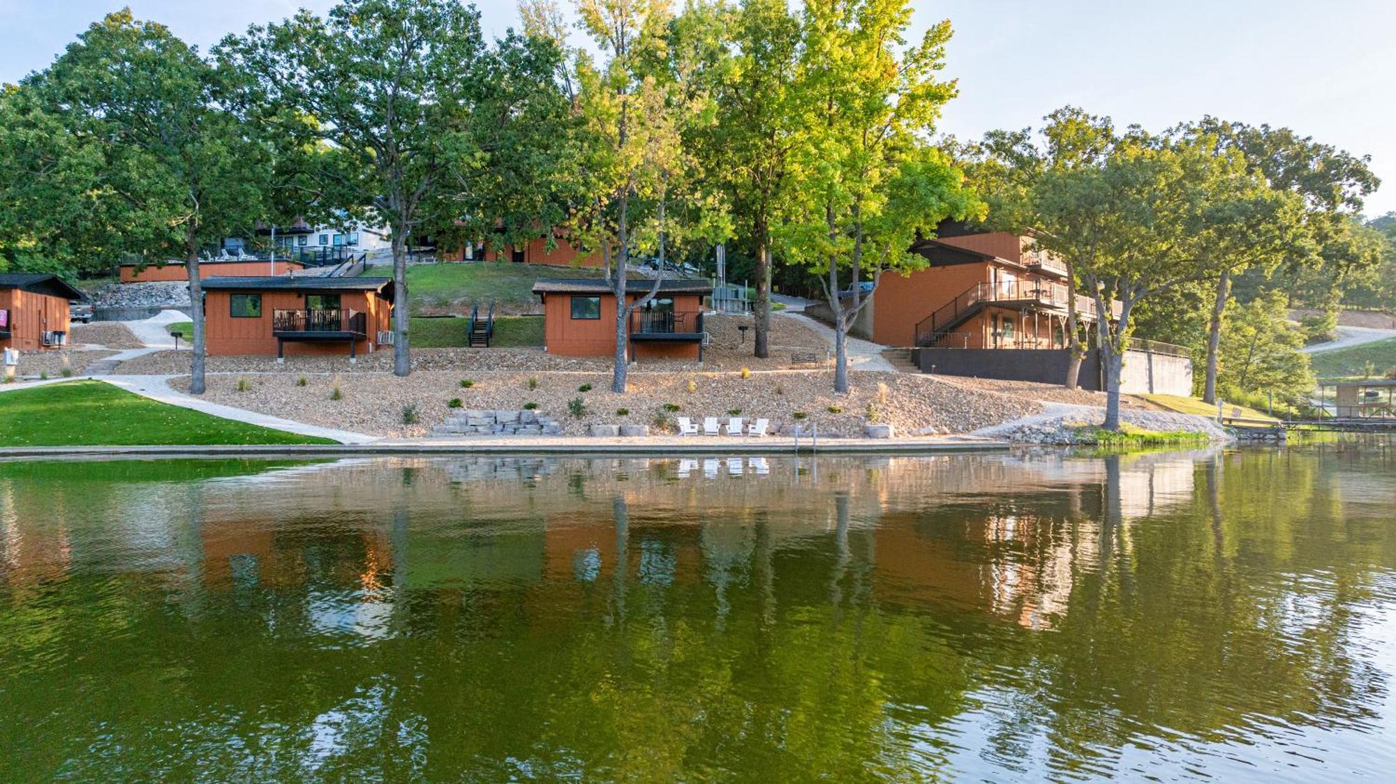 Sunset Beach Resort Osage Beach Exterior photo